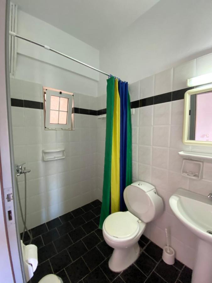 Eolia Beachfront Studios Плакиас Екстериор снимка