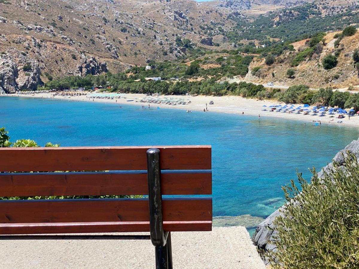 Eolia Beachfront Studios Плакиас Екстериор снимка