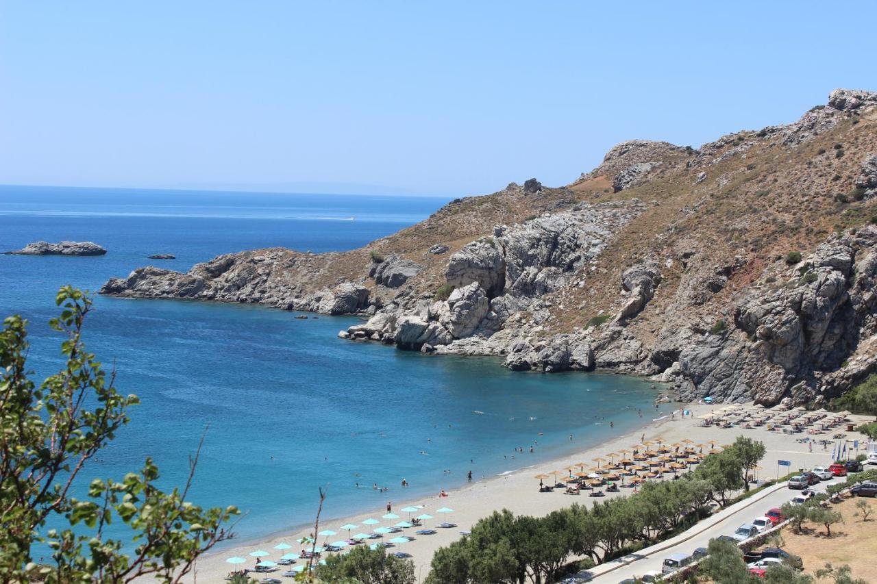 Eolia Beachfront Studios Плакиас Екстериор снимка